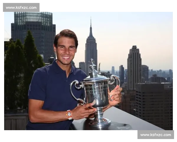 意甲射手榜硝烟弥漫，谁能笑到冠军奖杯已在招手！